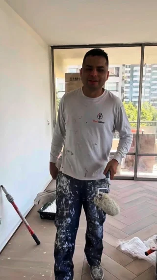 Instagram post from condor_wesser. This post is in position 5.