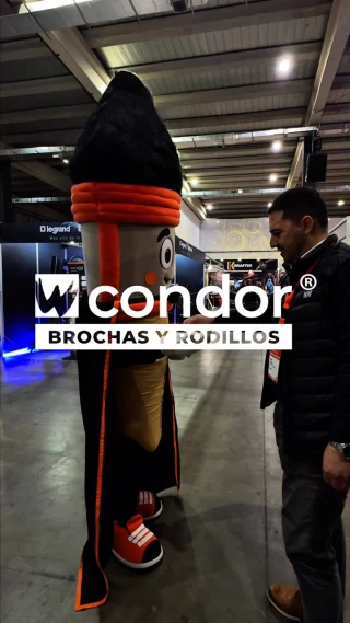 Instagram post from condor_wesser. This post is in position 8.